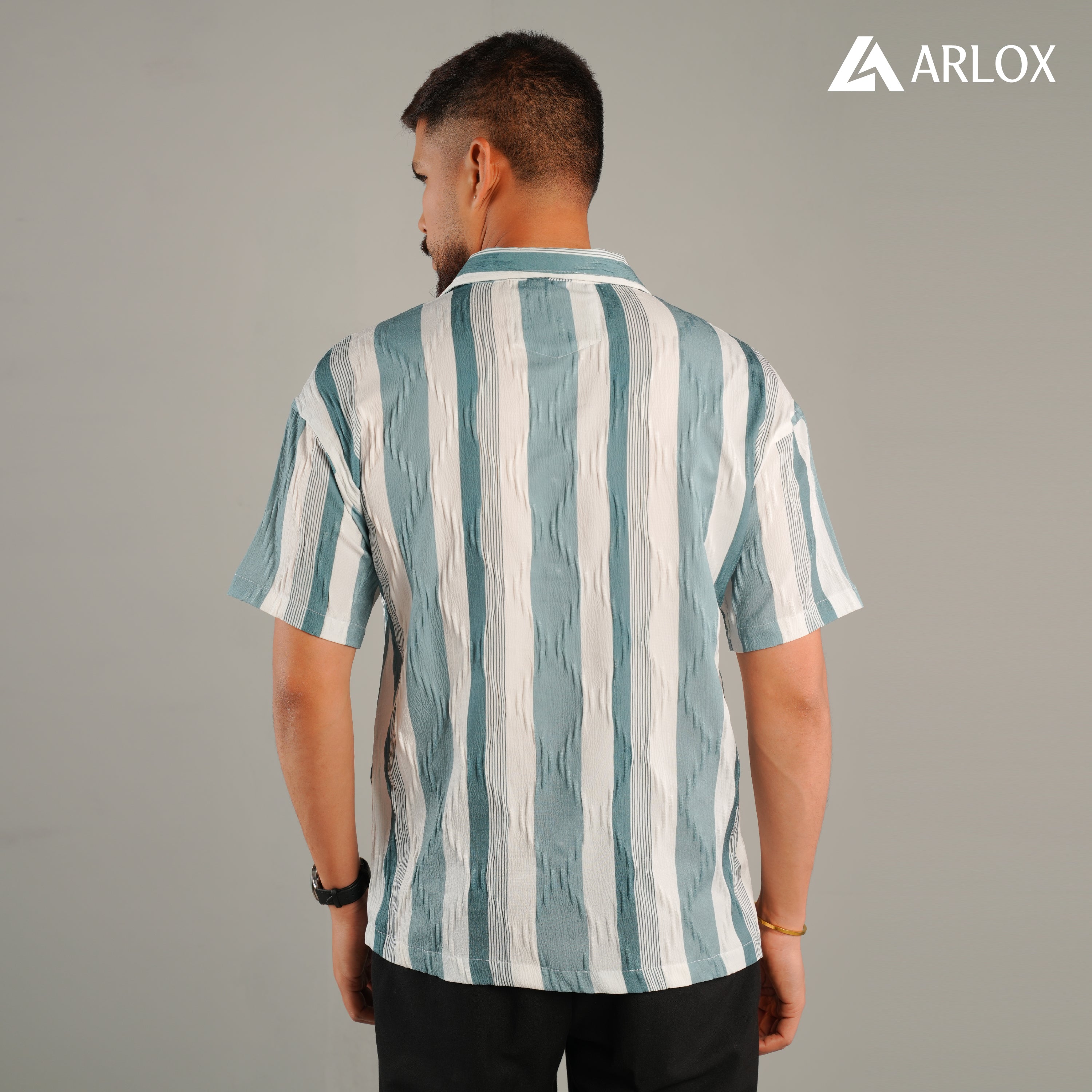 Chinese Soft Popcorn Fabrics Half Shirt - Stone Blue.